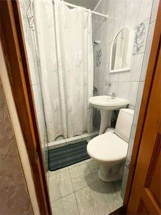 Гостевой дом Волна Адлер Четырехместный-3