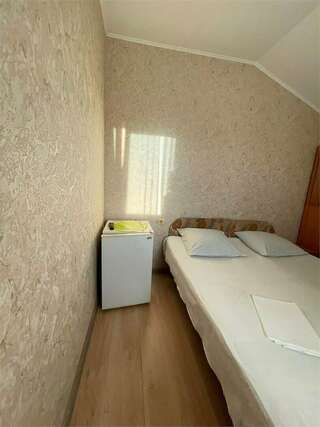 Гостевой дом Волна Адлер Двухместный стандарт-12