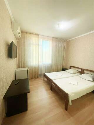 Гостевой дом Волна Адлер Двухместный стандарт-8